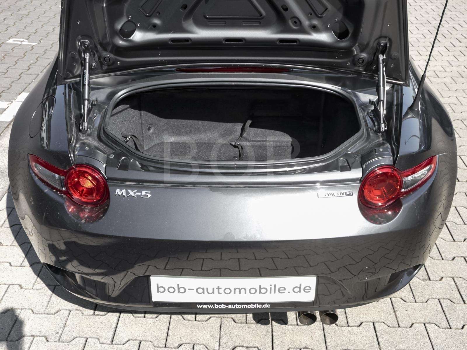 Fahrzeugbild eines Mazda MX-5