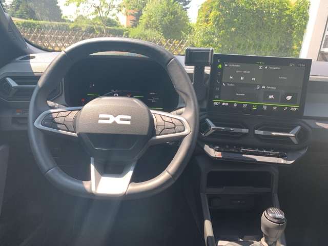 Fahrzeugbild eines Dacia Bigster