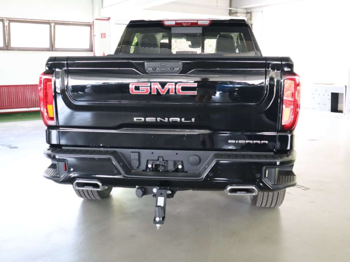 Fahrzeugbild eines GMC Sierra