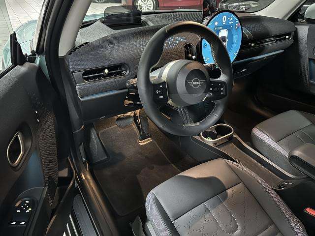 Fahrzeugbild eines MINI COOPER