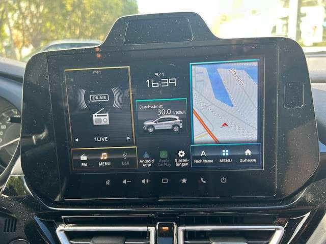 Fahrzeugbild eines Suzuki S-Cross