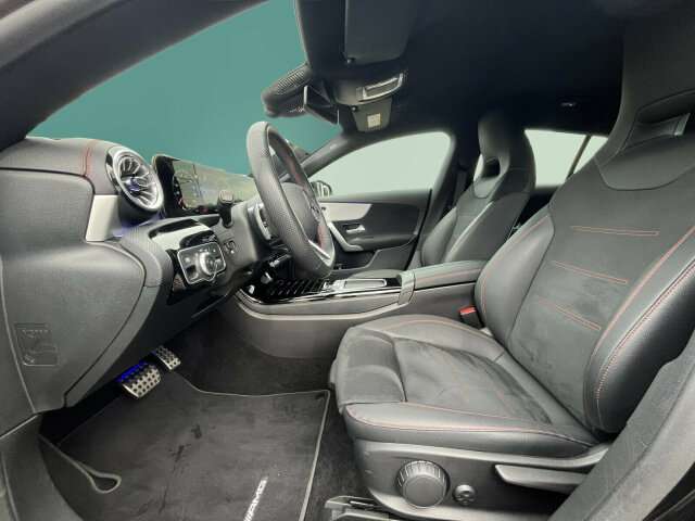 Fahrzeugbild eines Mercedes-Benz CLA