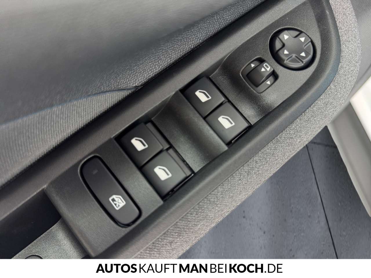 Fahrzeugbild eines Opel Frontera