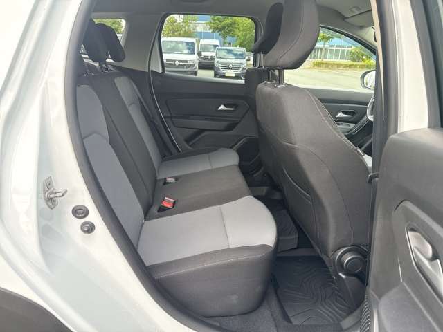 Fahrzeugbild eines Dacia Duster