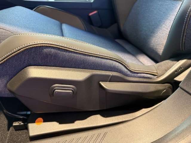 Fahrzeugbild eines Renault 5 E-TECH