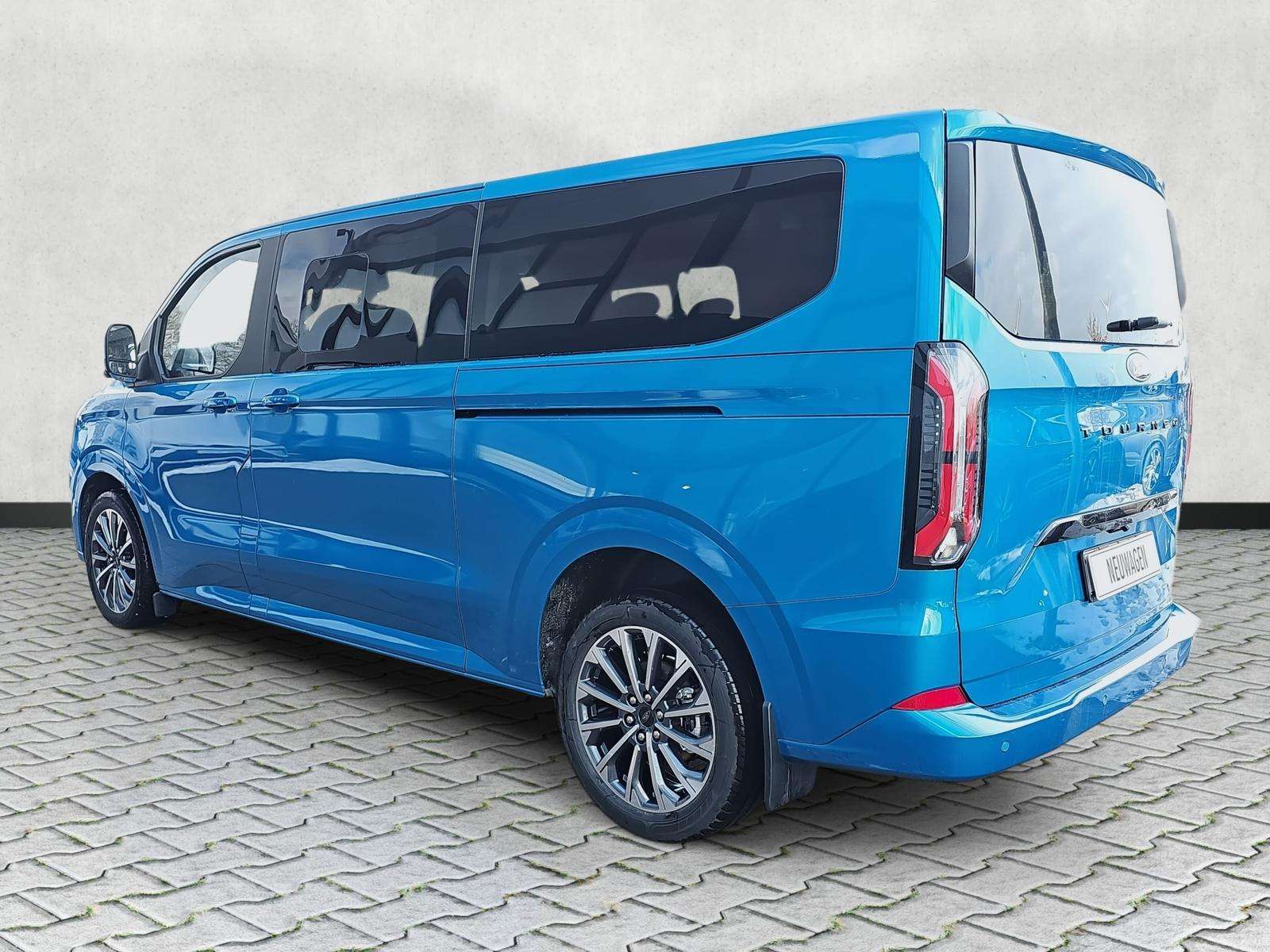 Fahrzeugbild eines Ford Tourneo Custom