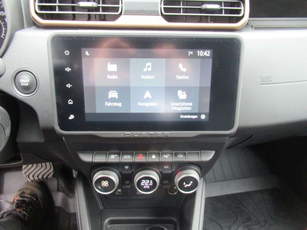 Fahrzeugbild eines Dacia Duster