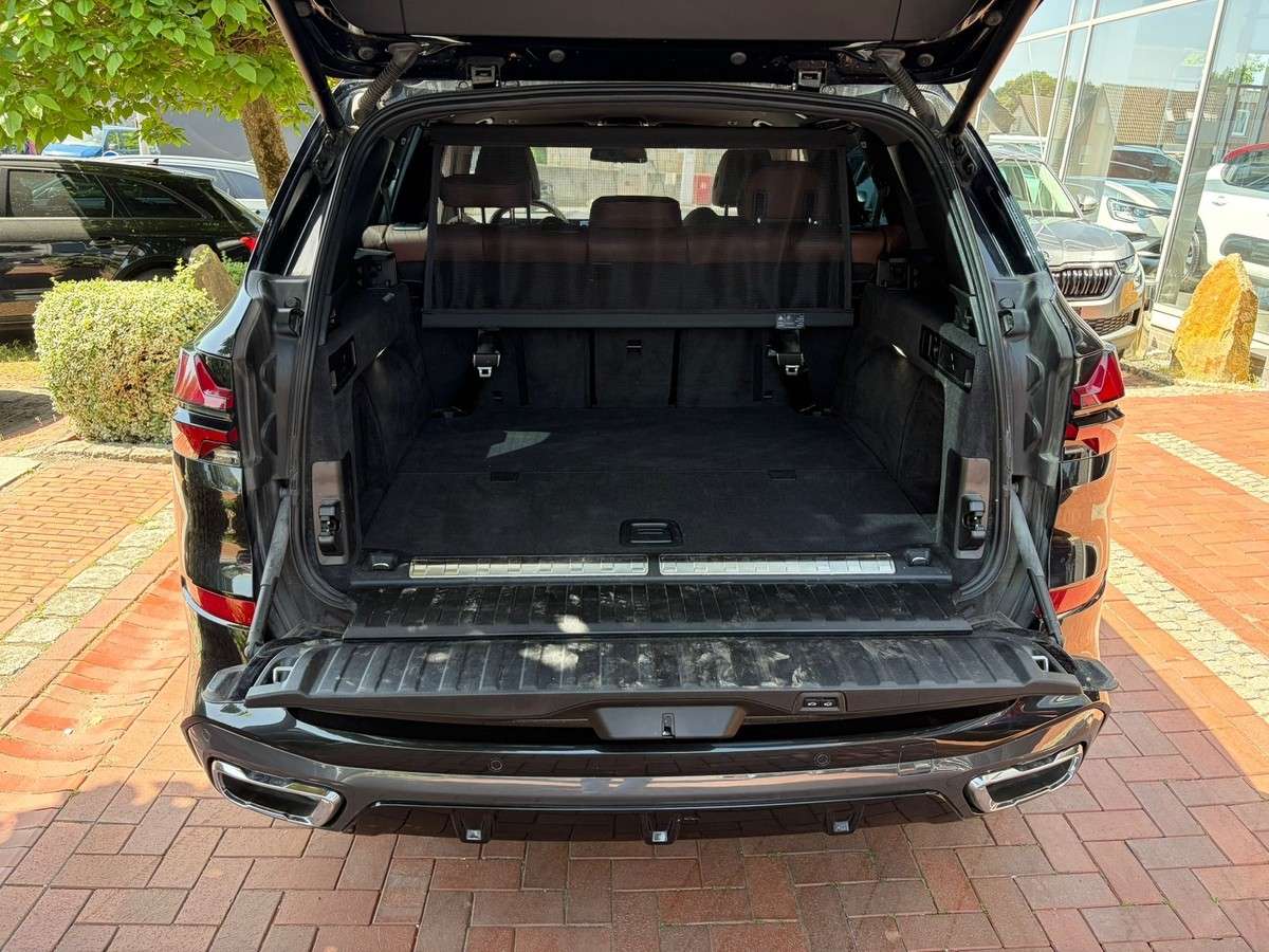 Fahrzeugbild eines BMW X5