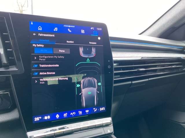 Fahrzeugbild eines Renault Austral