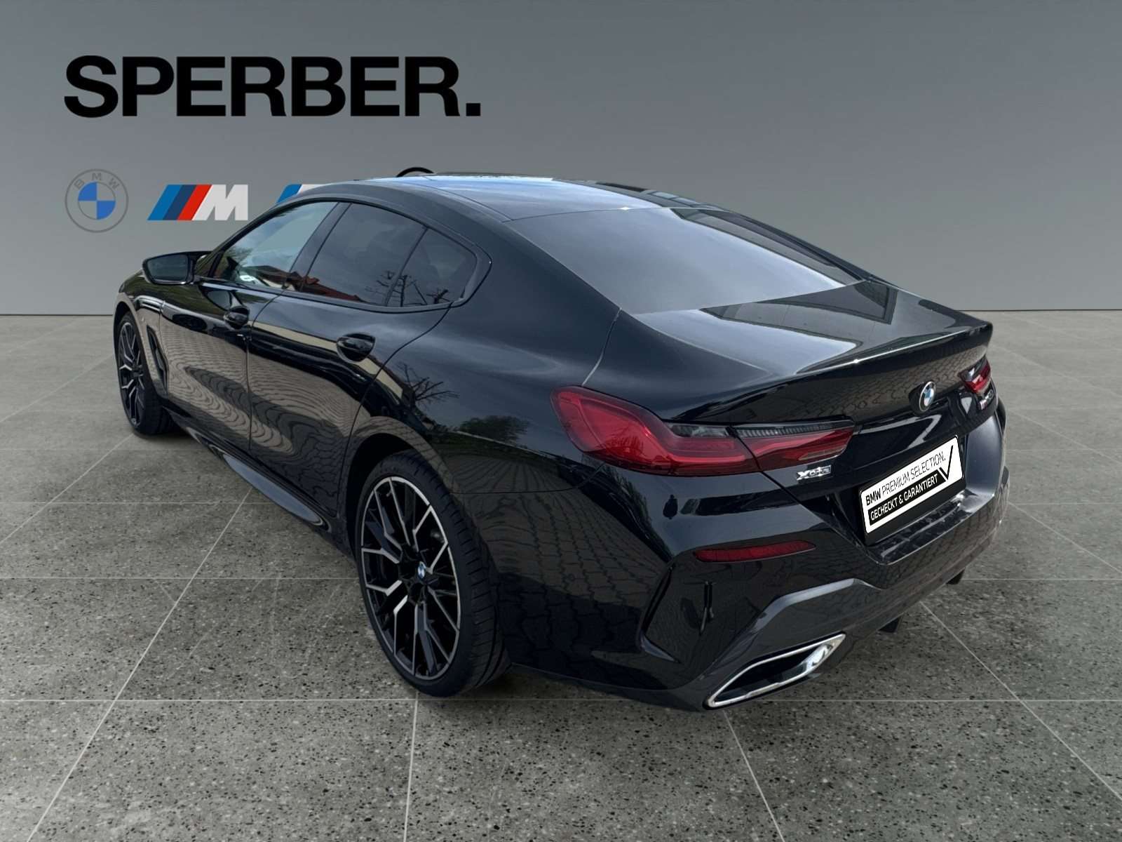 Fahrzeugbild eines BMW 8er-Reihe
