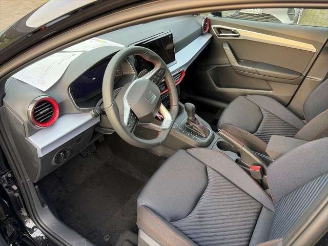 Fahrzeugbild eines SEAT Ibiza