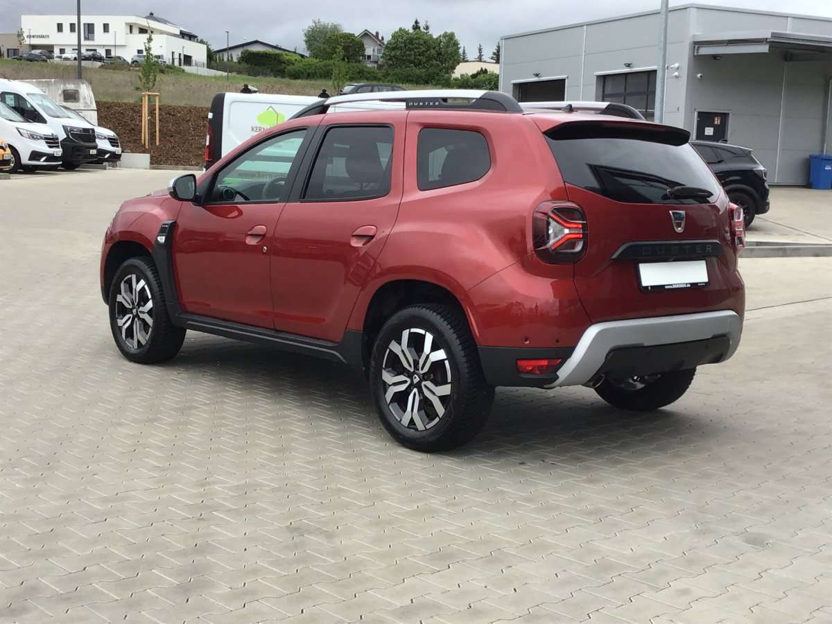 Fahrzeugbild eines Dacia Duster