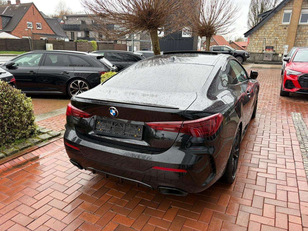 Fahrzeugbild eines BMW 4er-Reihe