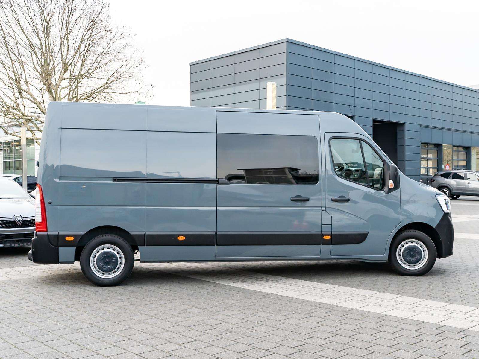 Fahrzeugbild eines Renault Master