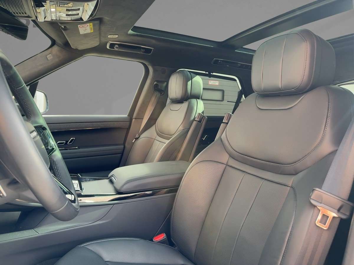 Fahrzeugbild eines Land Rover Range Rover Sport