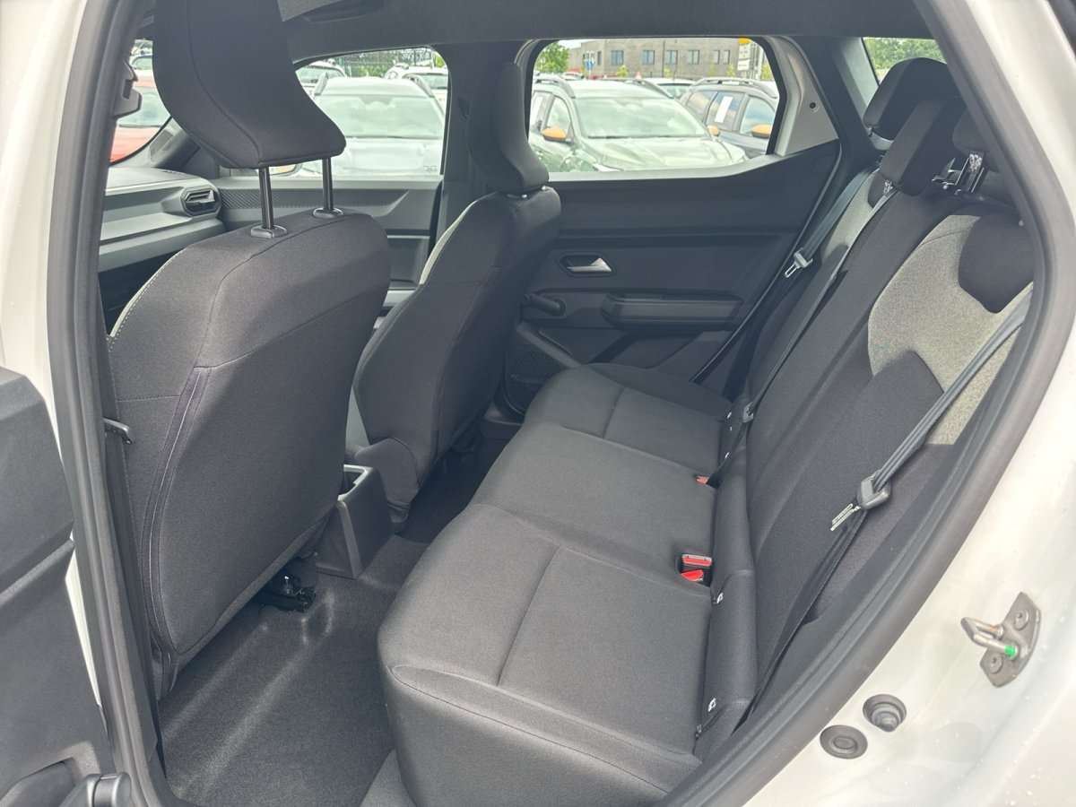 Fahrzeugbild eines Dacia Duster