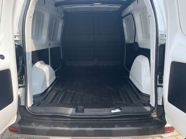 Fahrzeugbild eines Renault Kangoo E-TECH