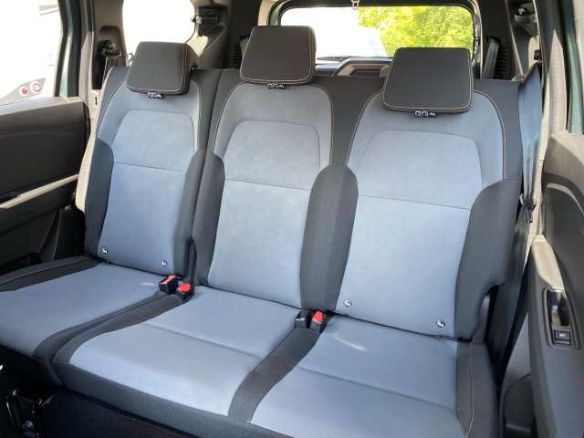 Fahrzeugbild eines Dacia Jogger