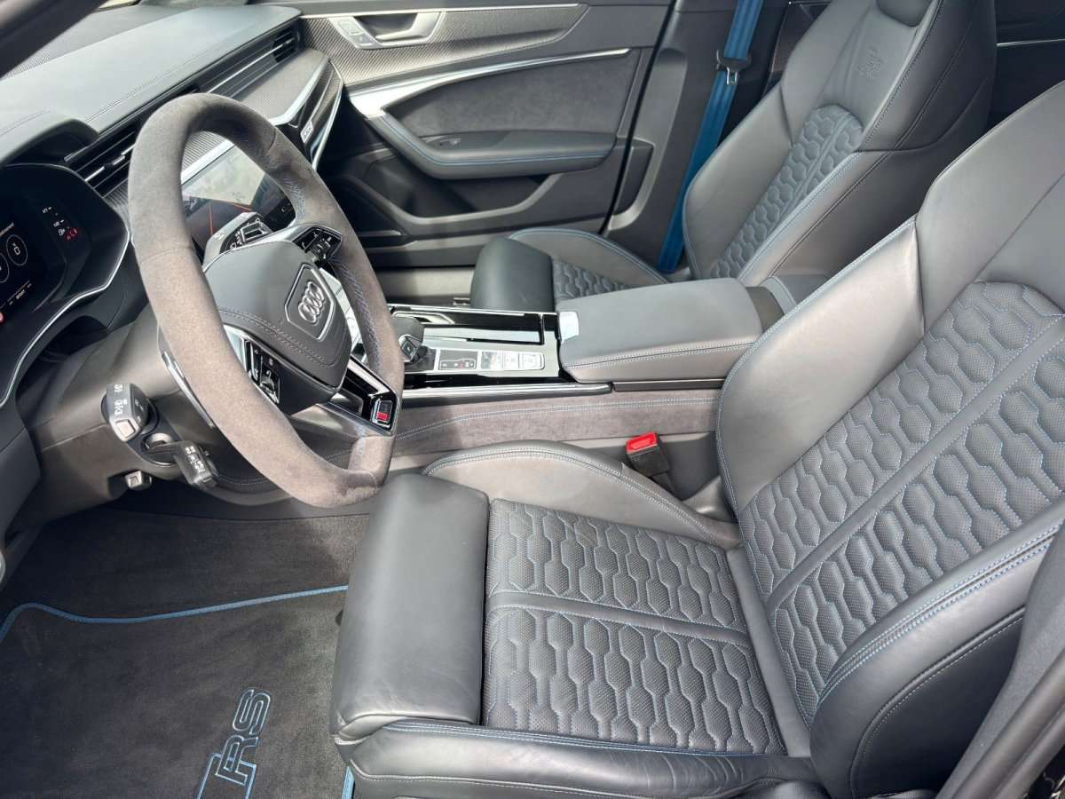 Fahrzeugbild eines Audi RS6