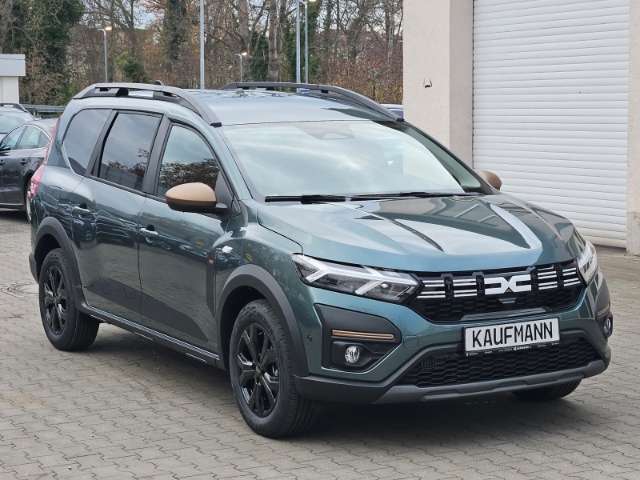 Fahrzeugbild eines Dacia Jogger