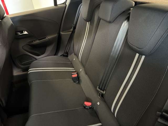 Fahrzeugbild eines Opel Corsa