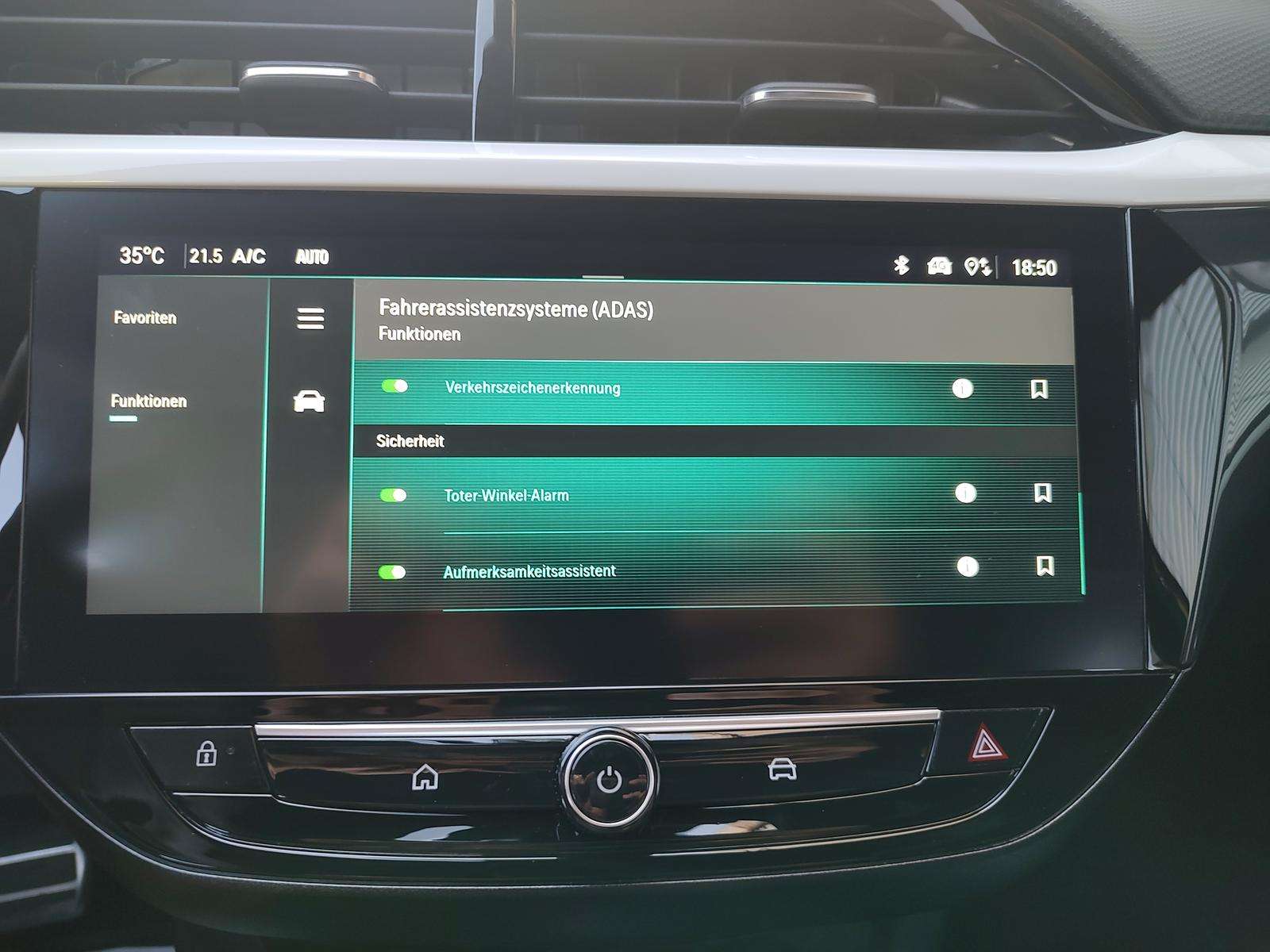 Fahrzeugbild eines Opel Corsa