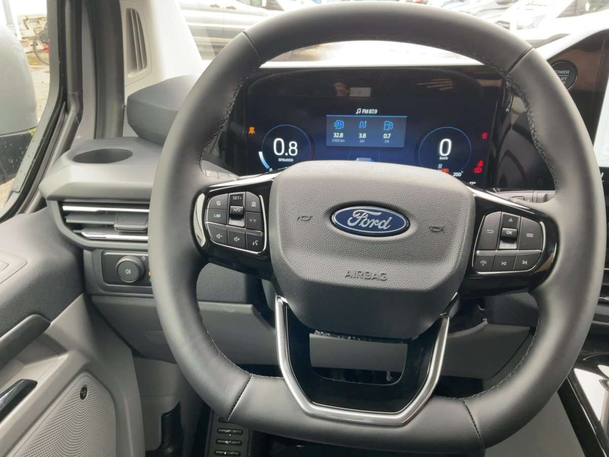 Fahrzeugbild eines Ford Tourneo Custom