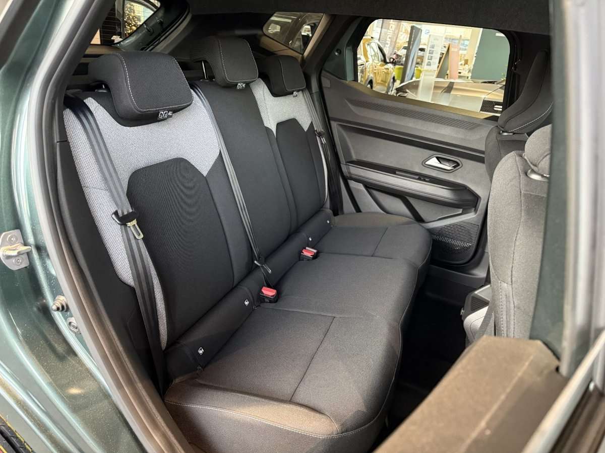 Fahrzeugbild eines Dacia Duster