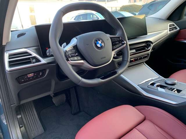 Fahrzeugbild eines BMW 3er-Reihe