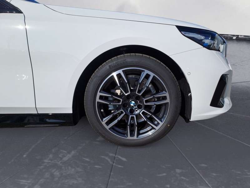 Fahrzeugbild eines BMW 5er-Reihe