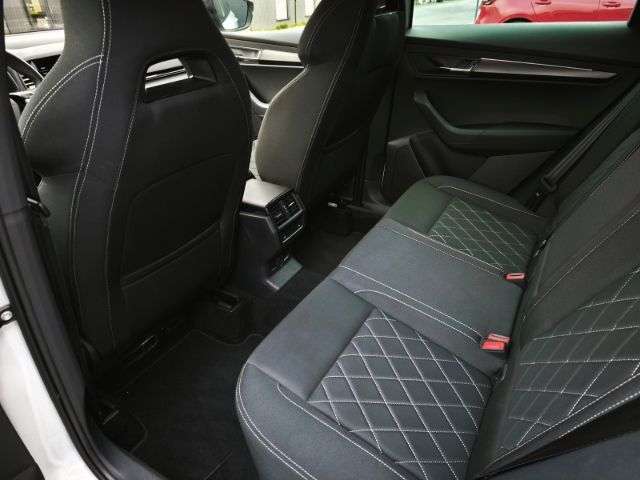 Fahrzeugbild eines Skoda Karoq