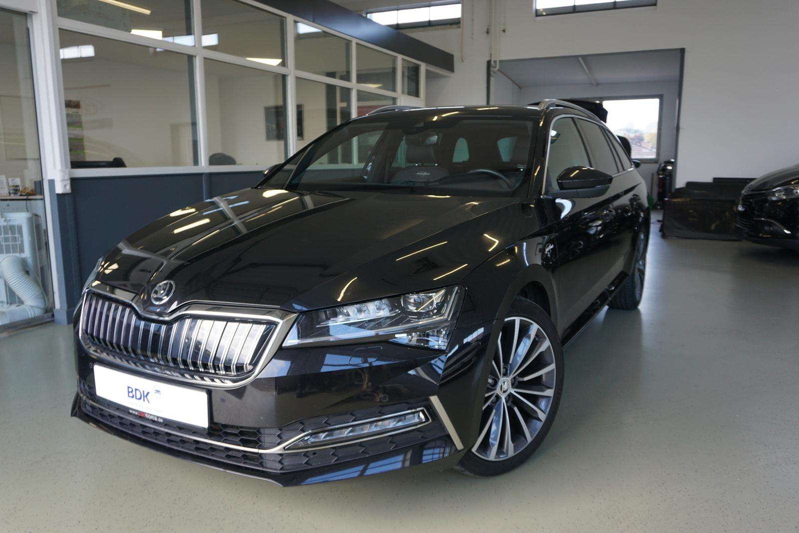 Fahrzeugbild eines Skoda Superb