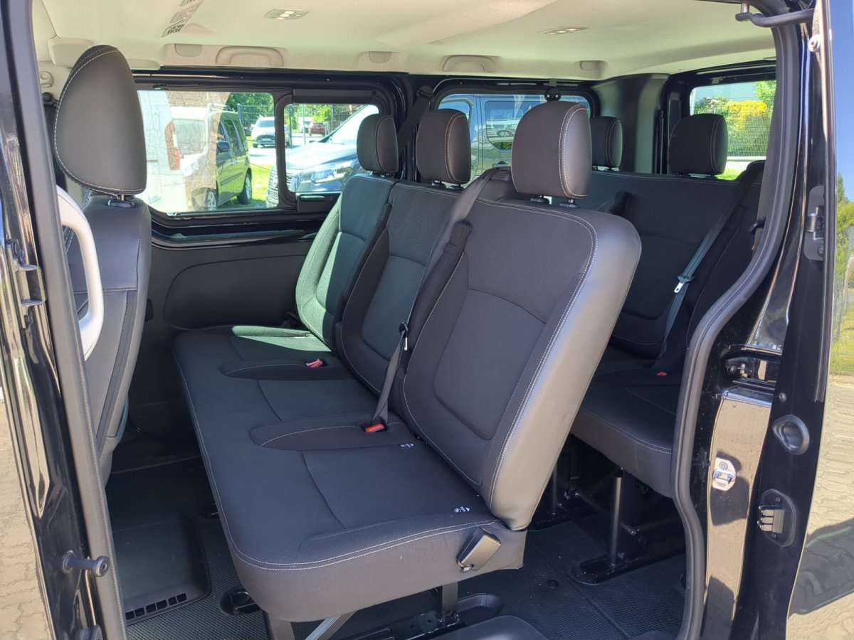 Fahrzeugbild eines Nissan Primastar