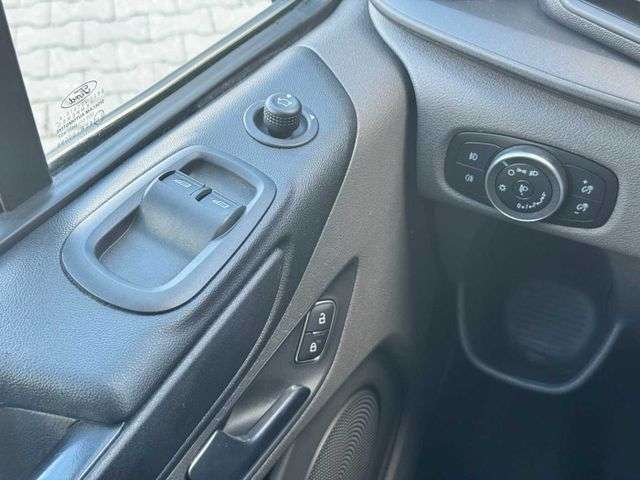 Fahrzeugbild eines Ford Transit Custom