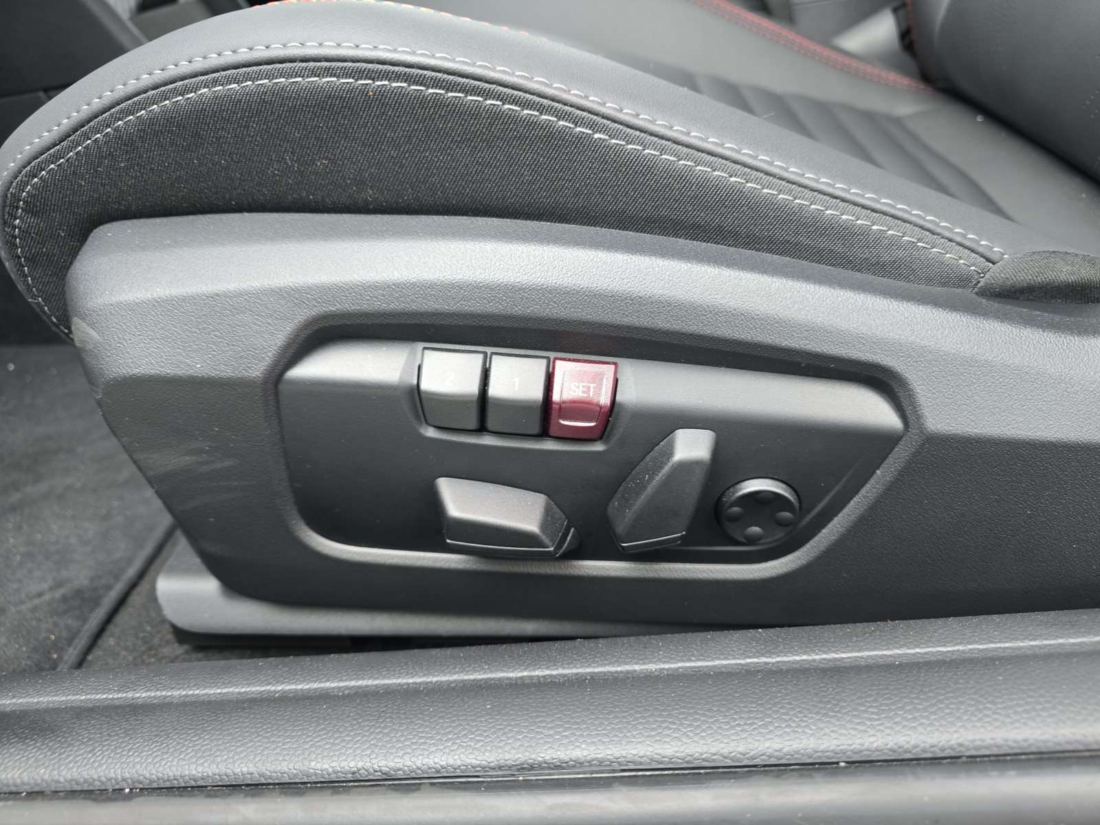 Fahrzeugbild eines MINI COOPER