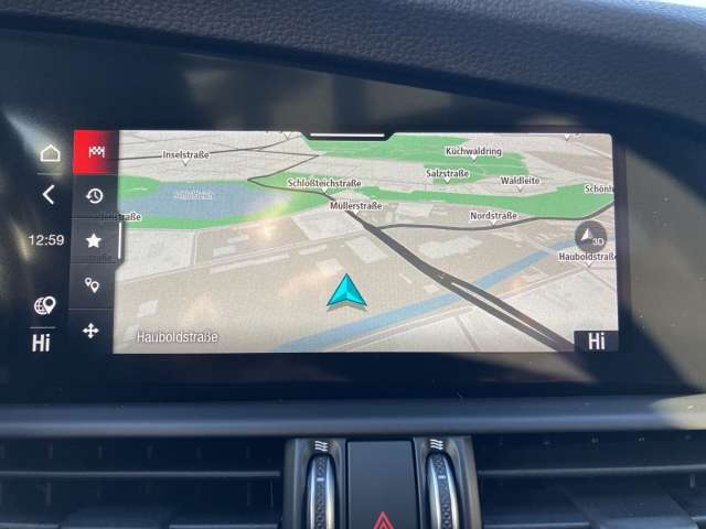 Fahrzeugbild eines Alfa Romeo Giulia