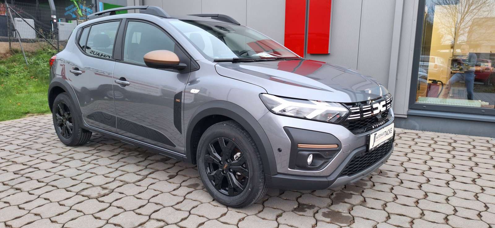 Fahrzeugbild eines Dacia Sandero