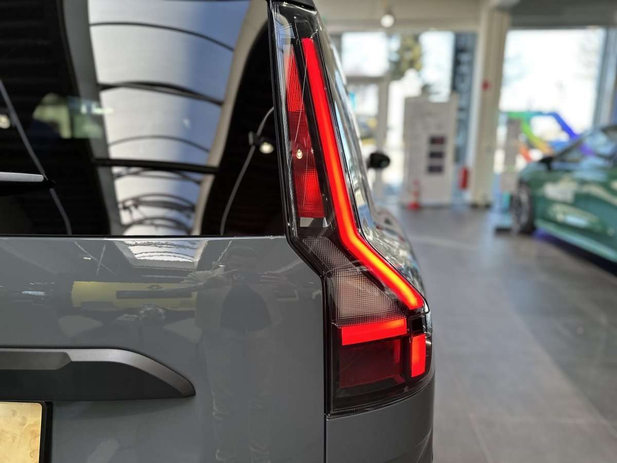 Fahrzeugbild eines Dacia Jogger