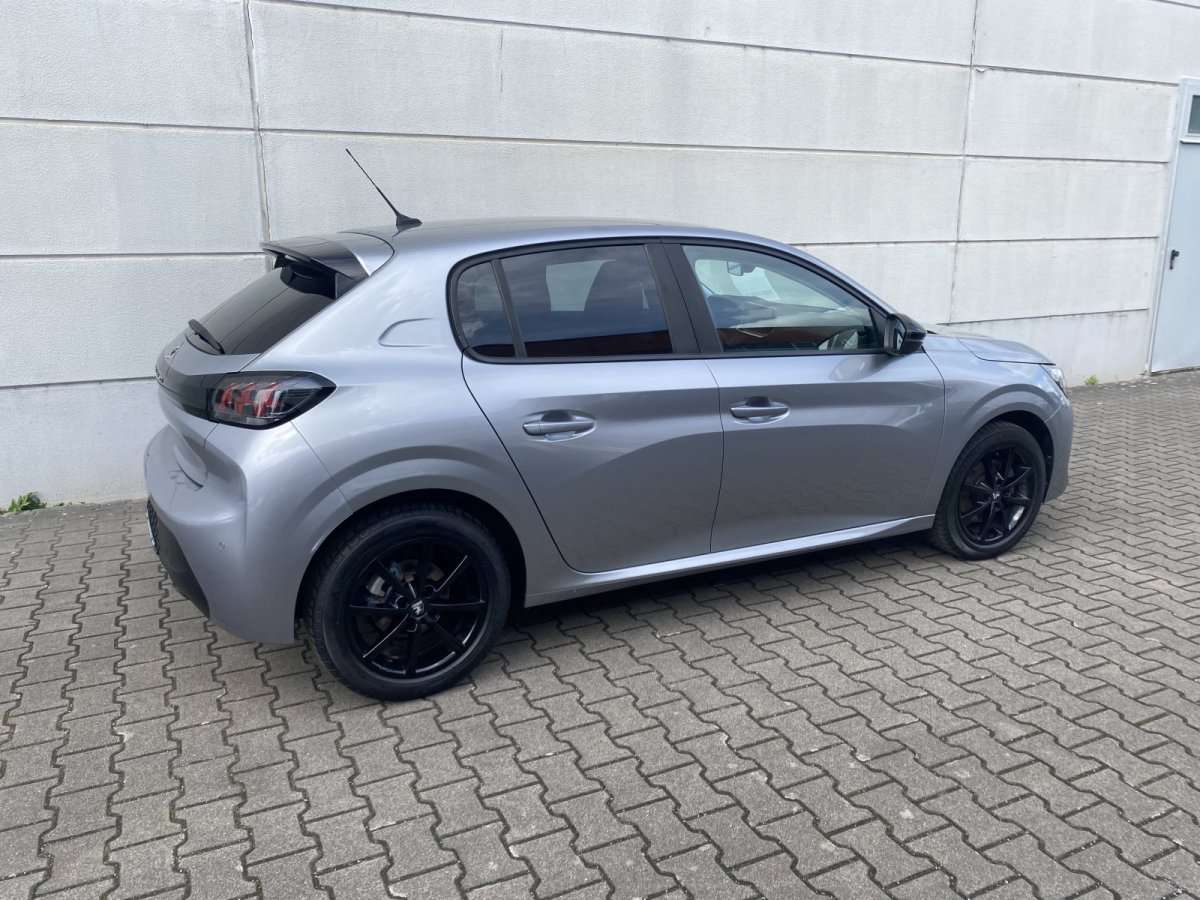 Fahrzeugbild eines Peugeot 208