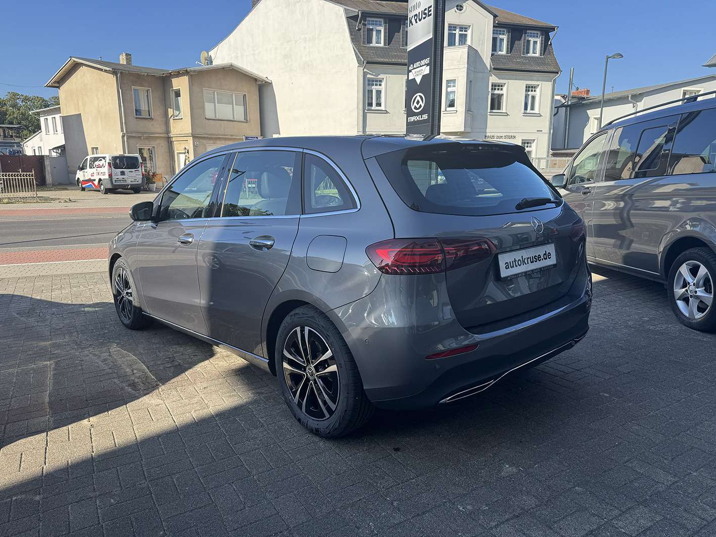 Fahrzeugbild eines Mercedes-Benz B-Klasse