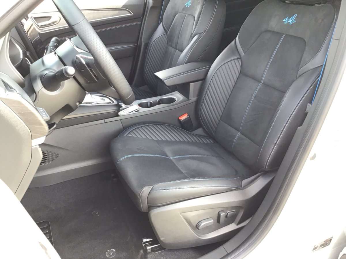 Fahrzeugbild eines Renault Arkana