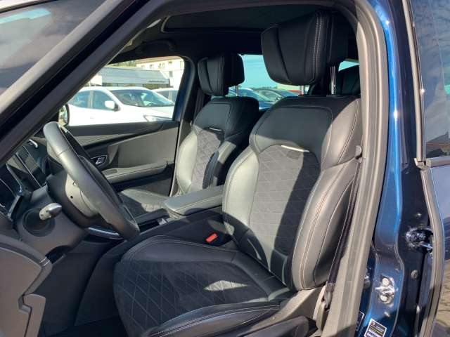 Fahrzeugbild eines Renault Grand Scénic