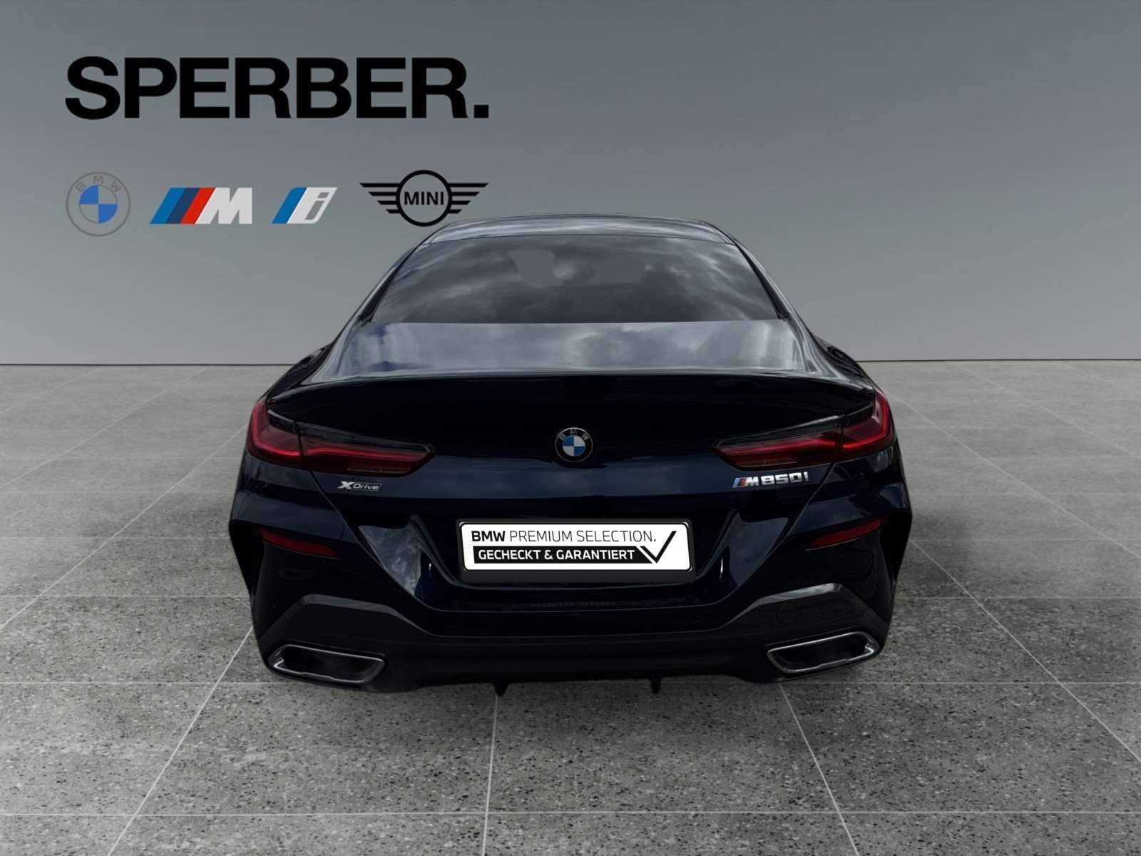 Fahrzeugbild eines BMW 8er-Reihe