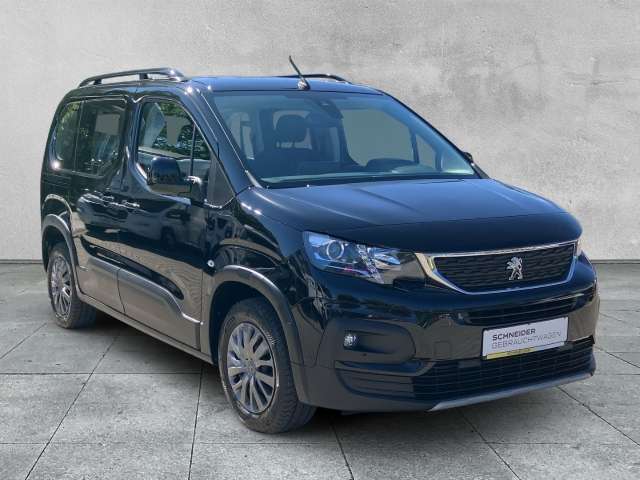 Fahrzeugbild eines Peugeot Rifter