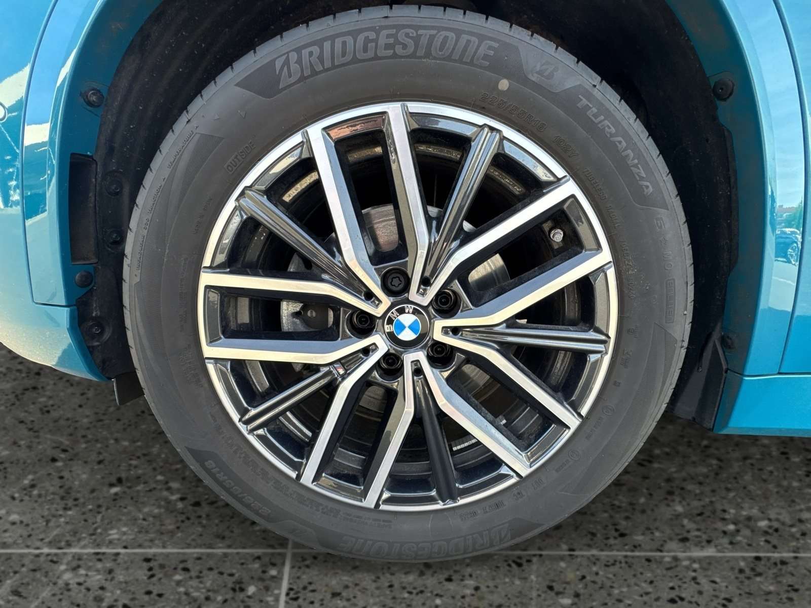 Fahrzeugbild eines BMW X1
