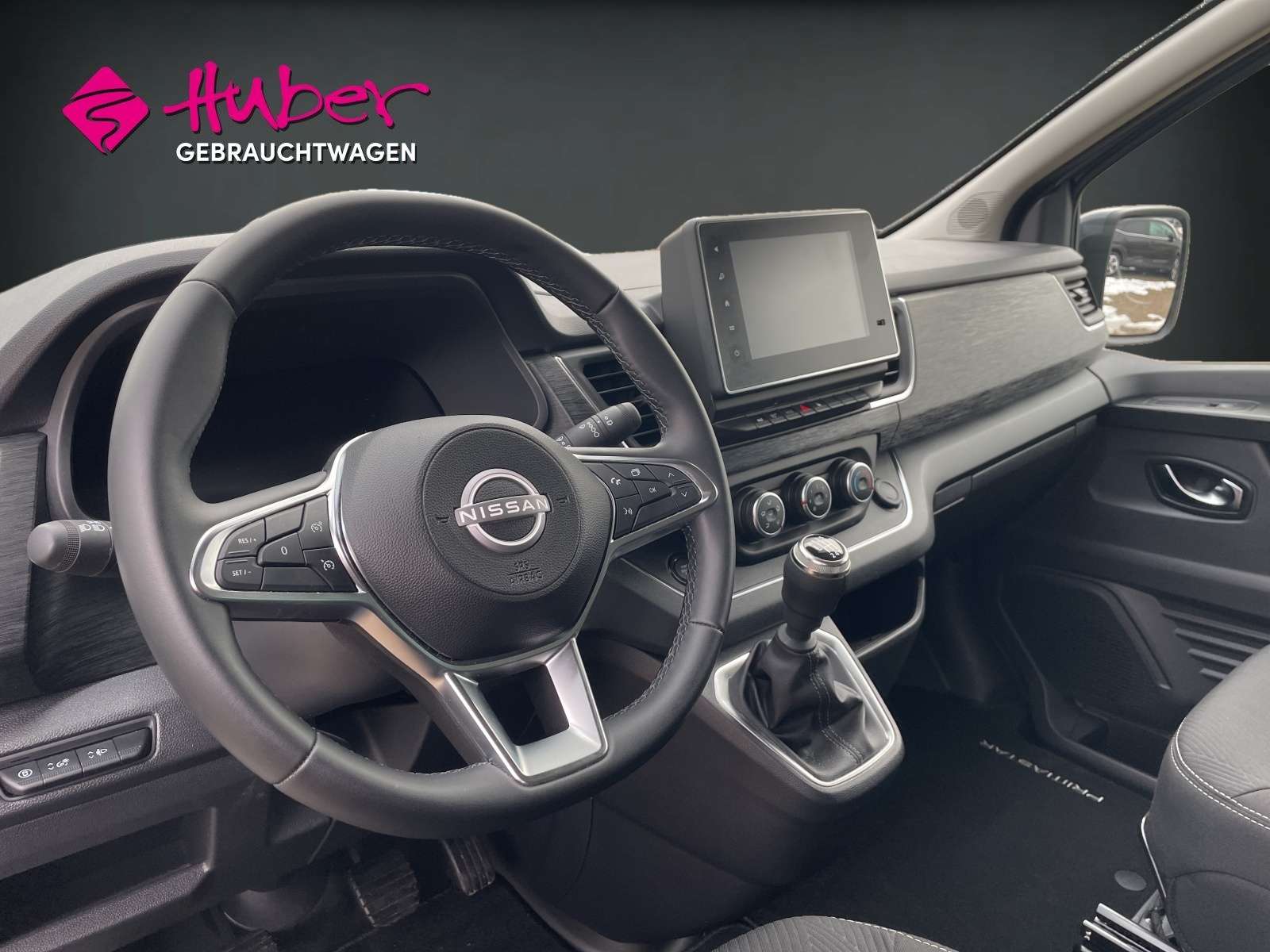 Fahrzeugbild eines Nissan Primastar