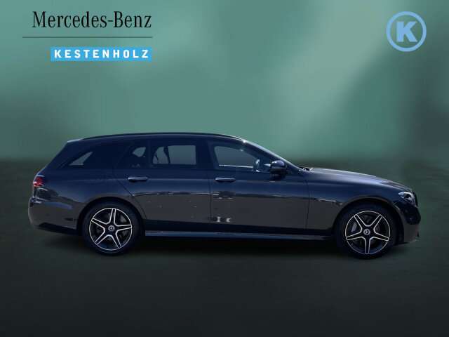 Fahrzeugbild eines Mercedes-Benz E-Klasse