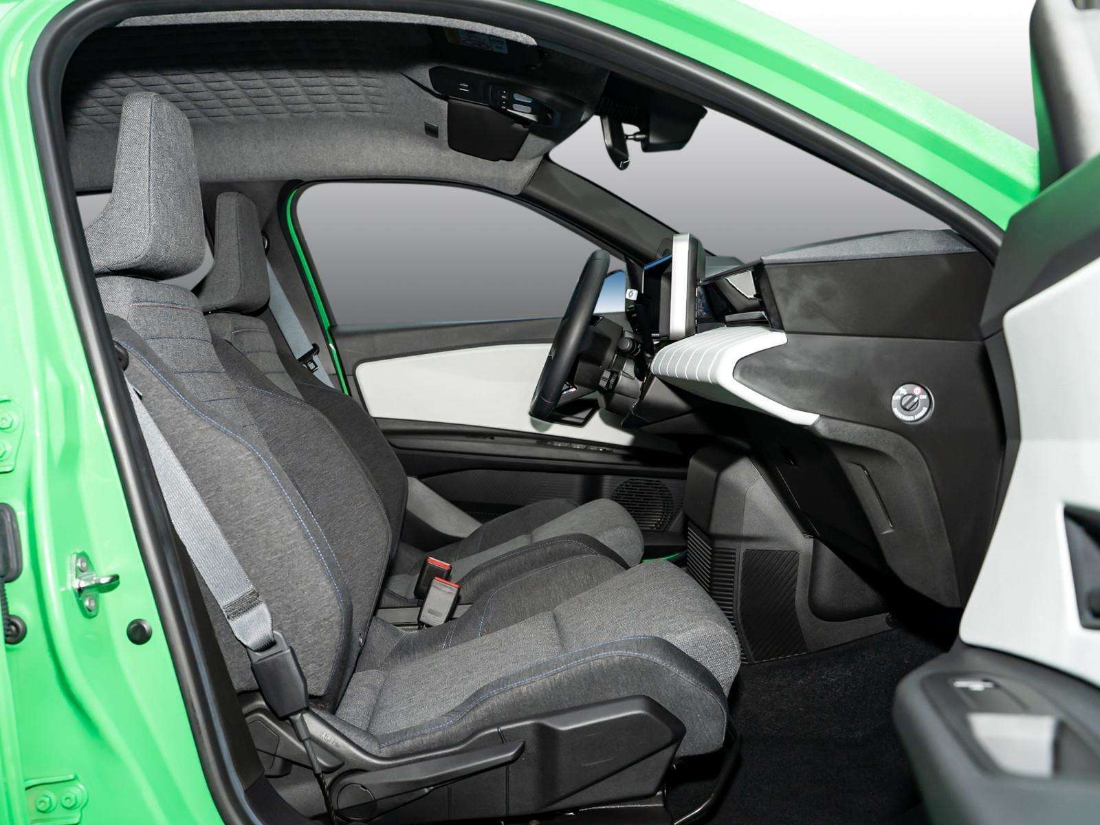 Fahrzeugbild eines Renault 5 E-TECH