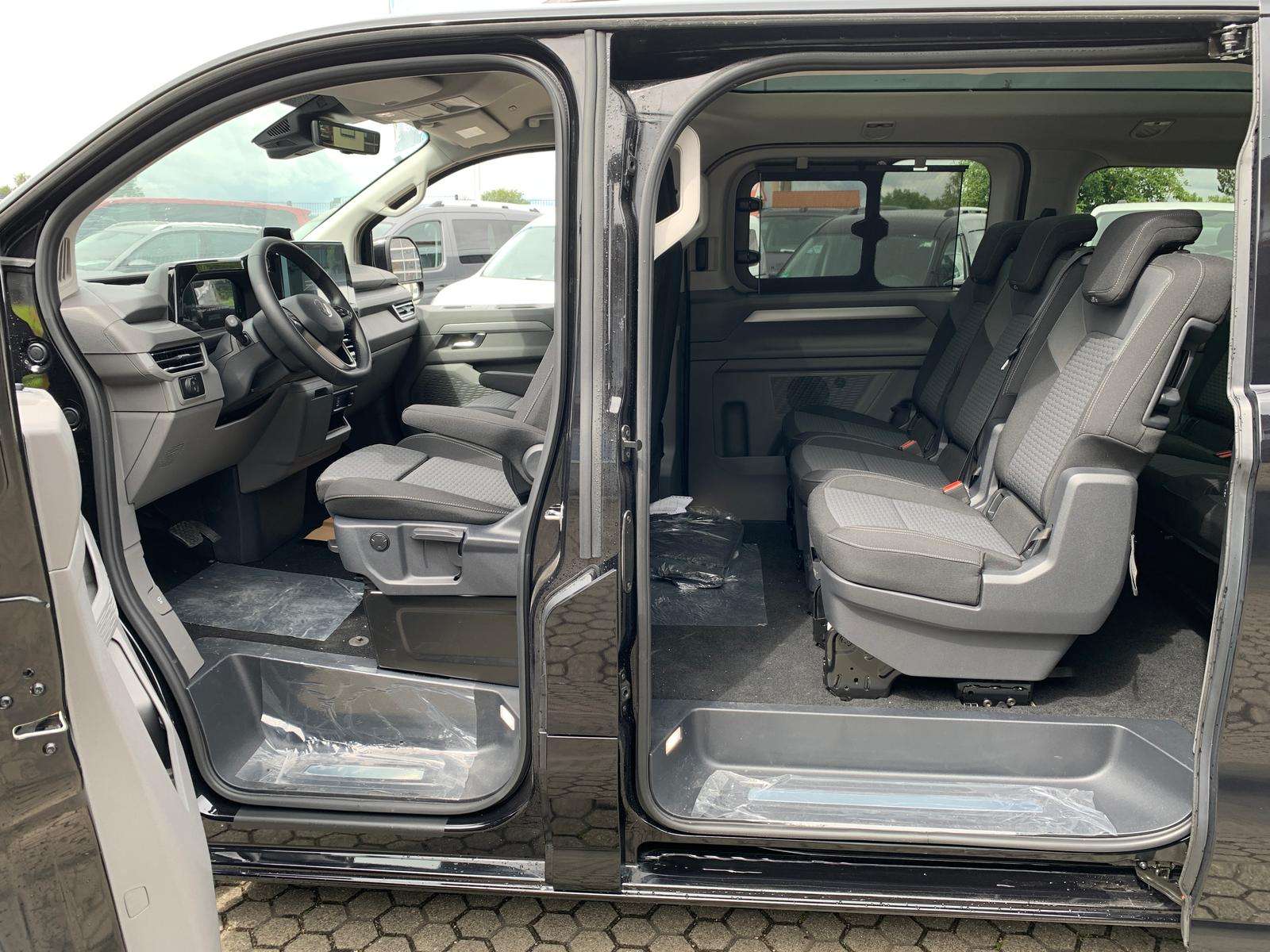 Fahrzeugbild eines Volkswagen Caravelle