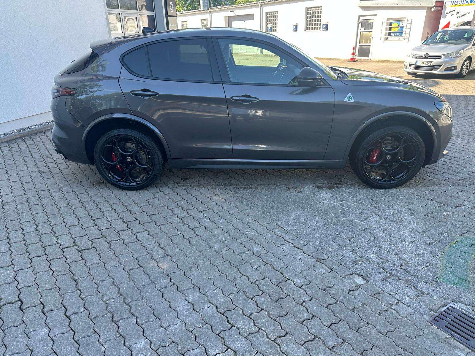 Fahrzeugbild eines Alfa Romeo Stelvio